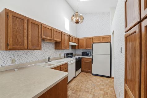 902 Evergreen Drive Burnsville MN 55337