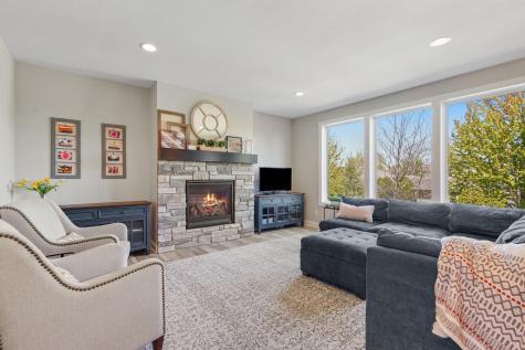 776 Arbor Woods Road Victoria MN 55386