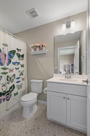 776 Arbor Woods Road Victoria MN 55386