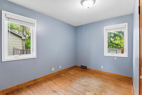7804 Emerson Avenue N Brooklyn Park MN 55444
