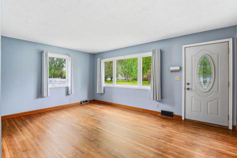 7804 Emerson Avenue N Brooklyn Park MN 55444
