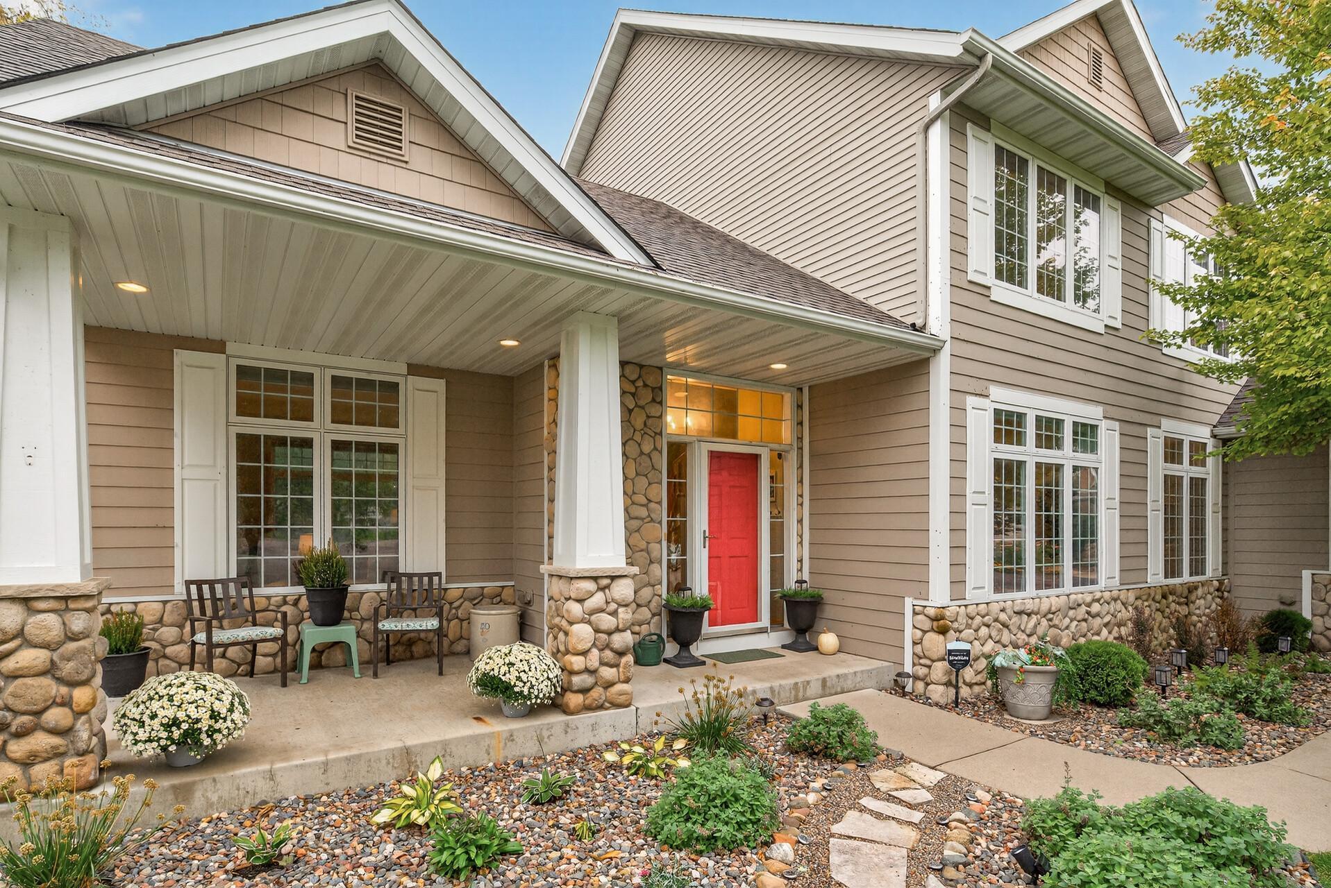 4725 138th Street W Apple Valley MN 55124