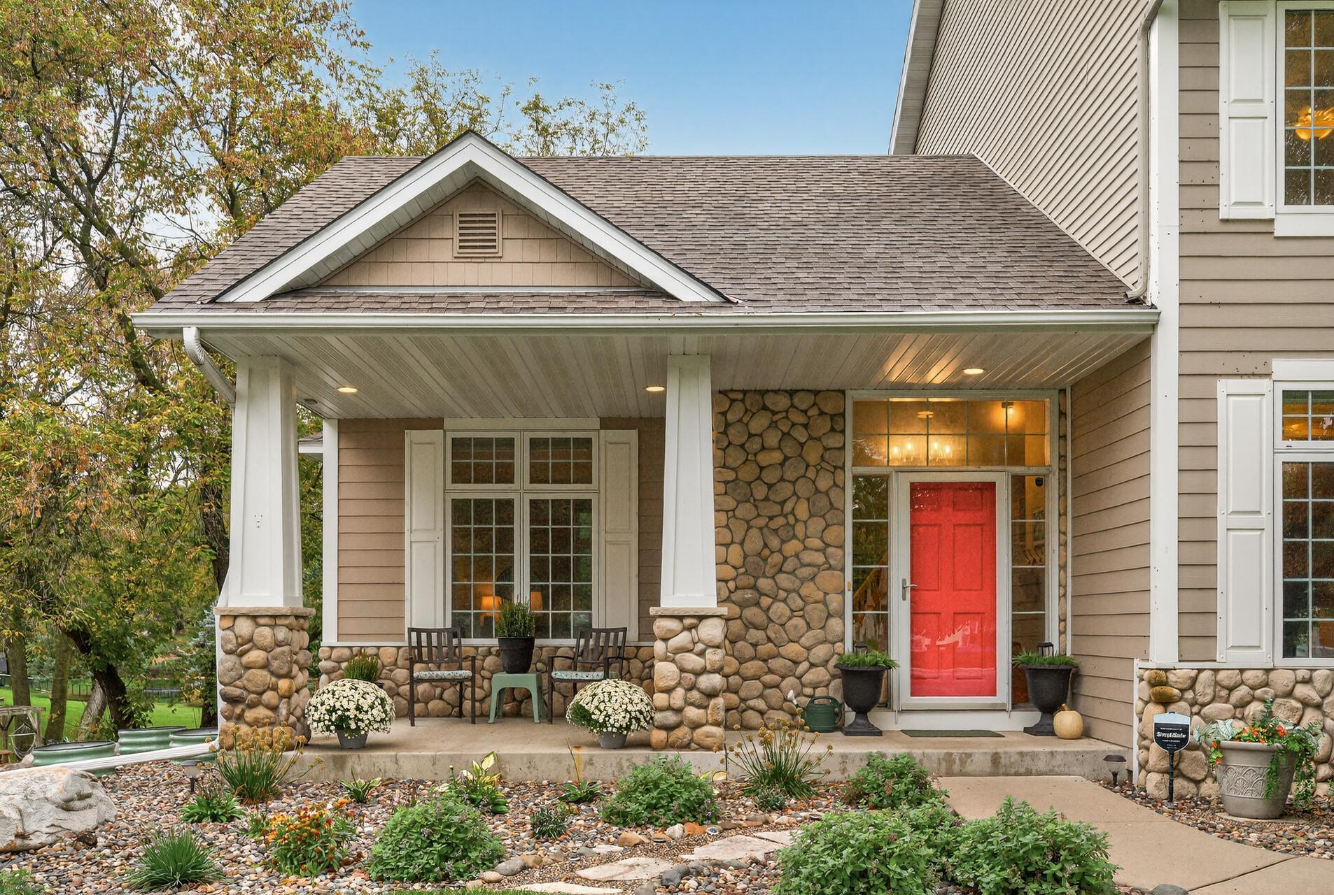 4725 138th Street W Apple Valley MN 55124