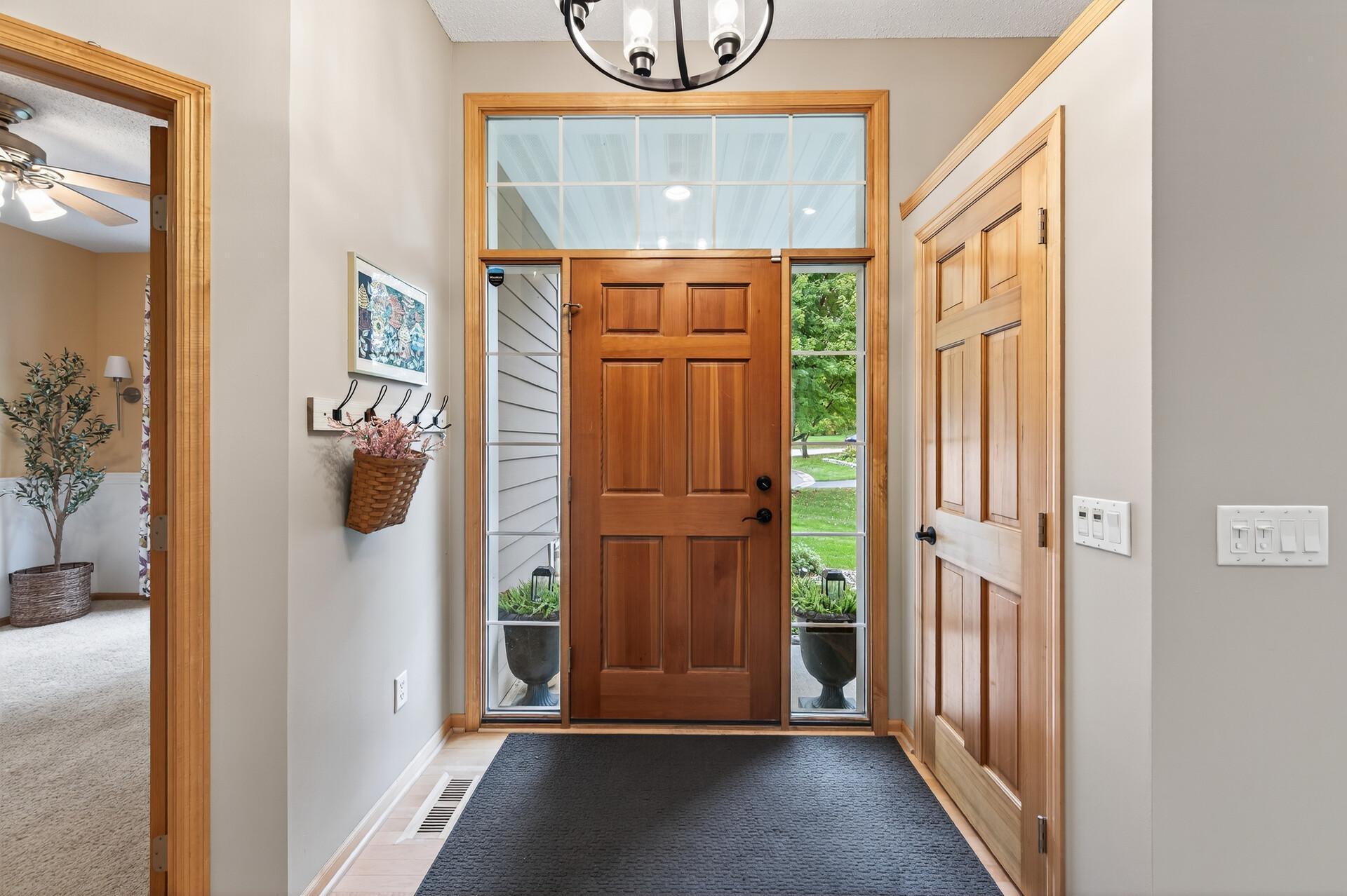 4725 138th Street W Apple Valley MN 55124