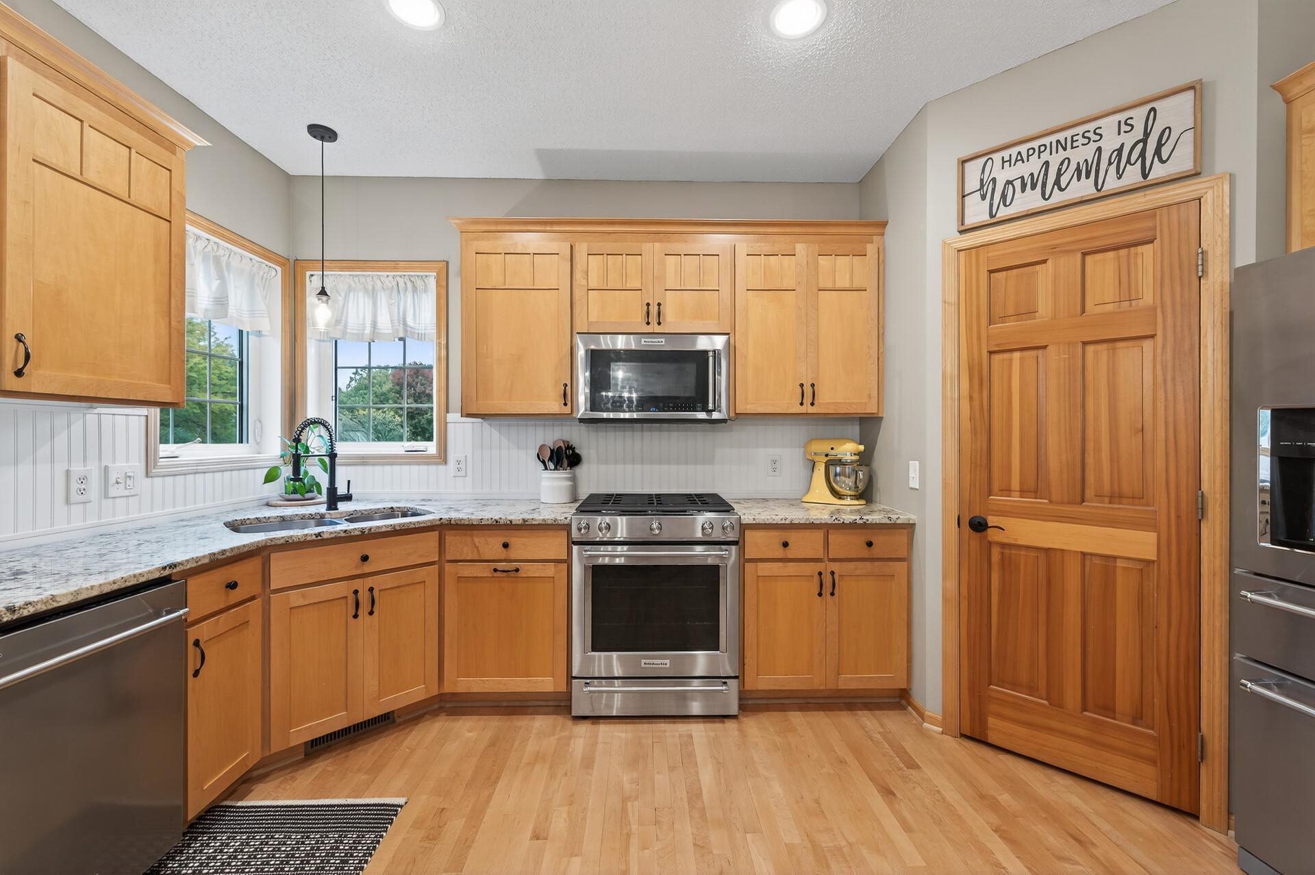 4725 138th Street W Apple Valley MN 55124