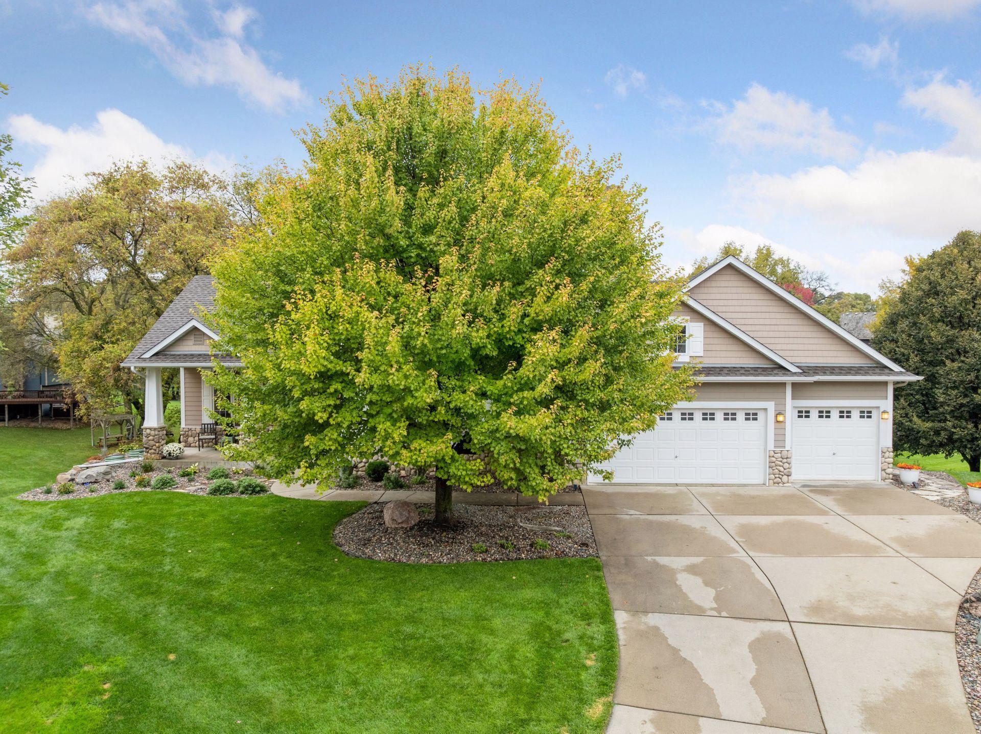 4725 138th Street W Apple Valley MN 55124