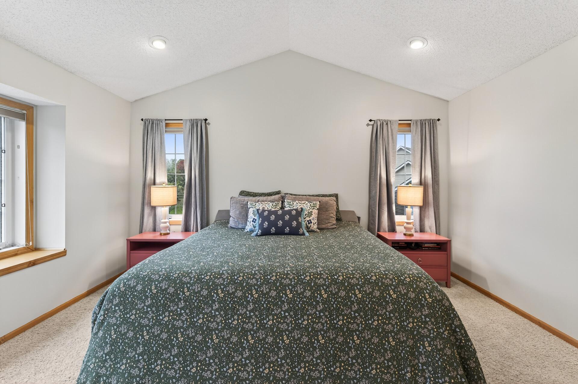 4725 138th Street W Apple Valley MN 55124