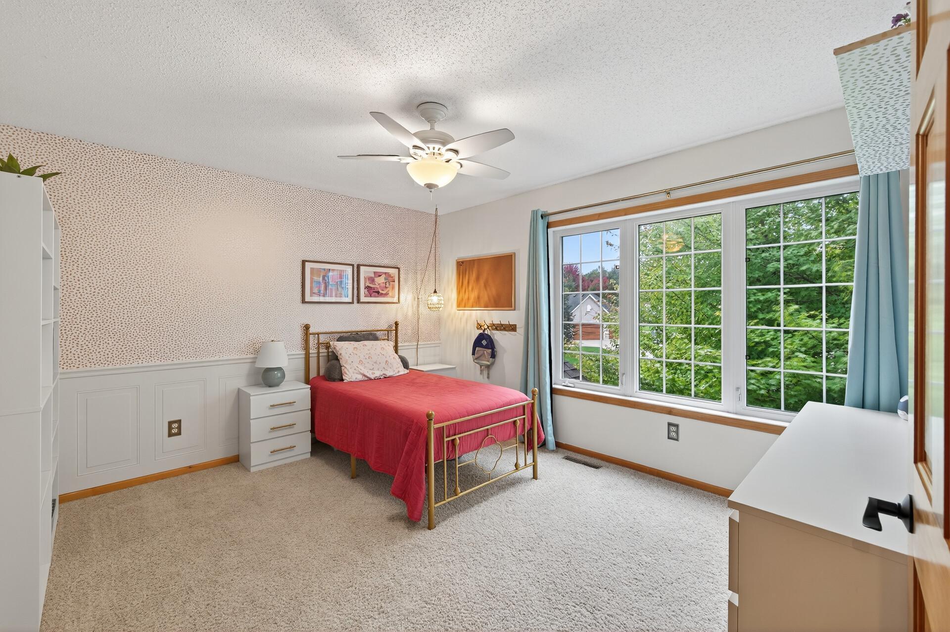 4725 138th Street W Apple Valley MN 55124