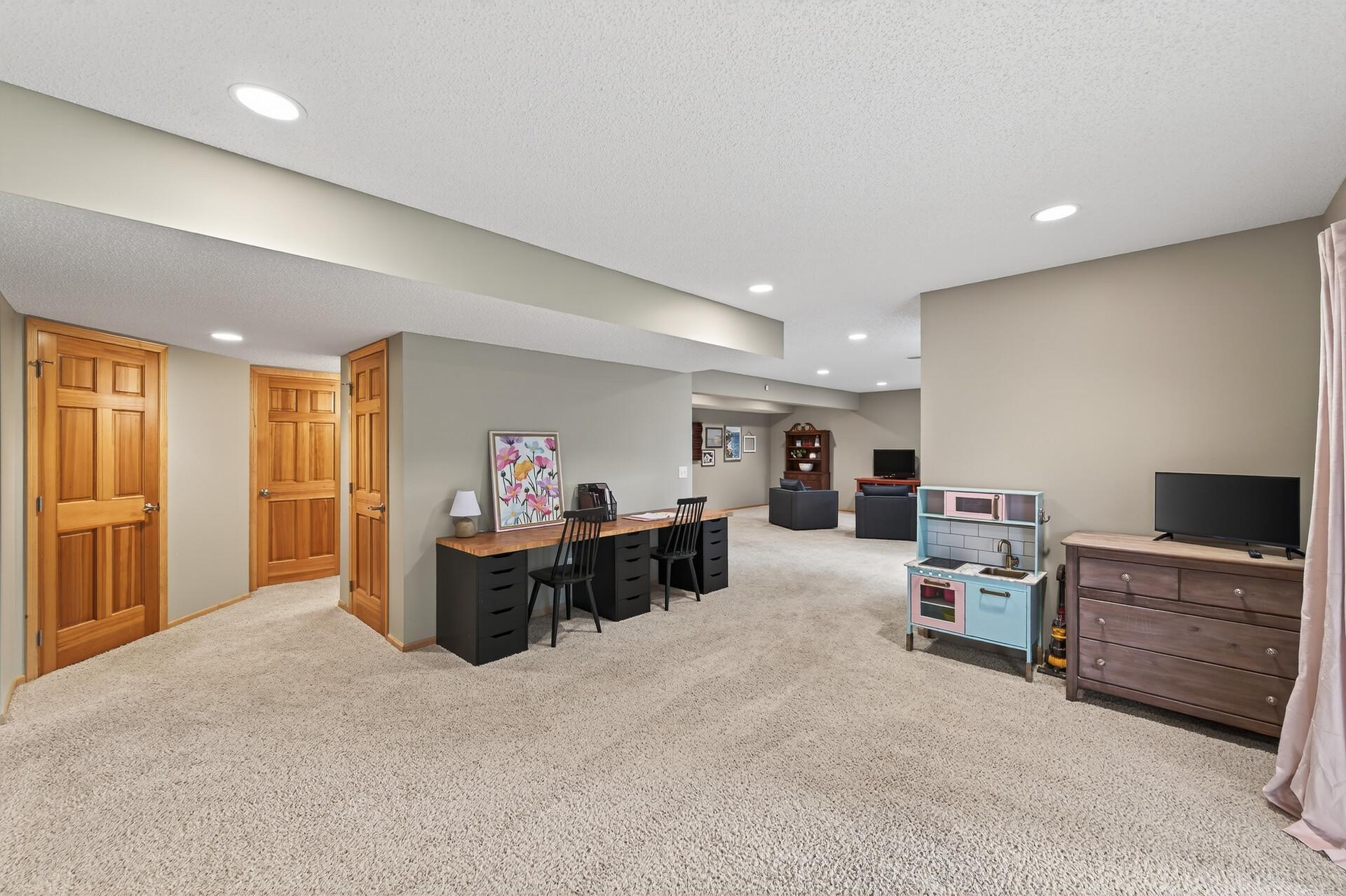 4725 138th Street W Apple Valley MN 55124