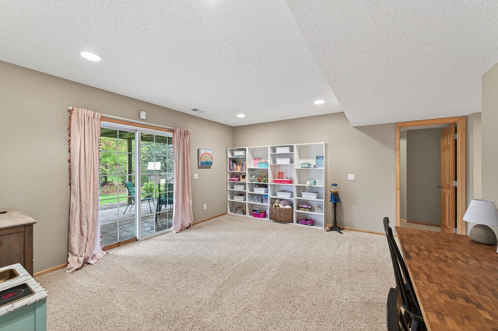 4725 138th Street W Apple Valley MN 55124