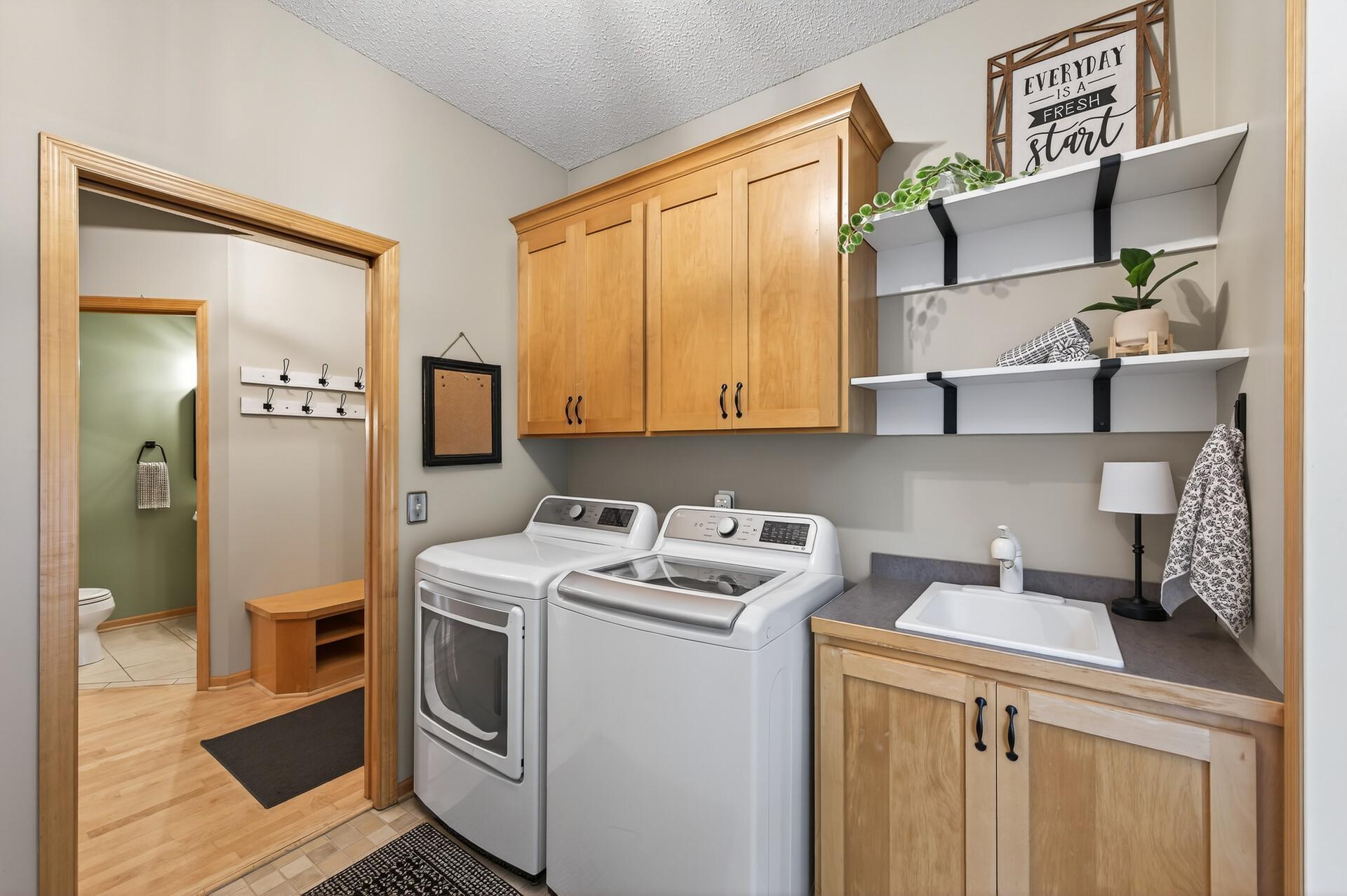 4725 138th Street W Apple Valley MN 55124