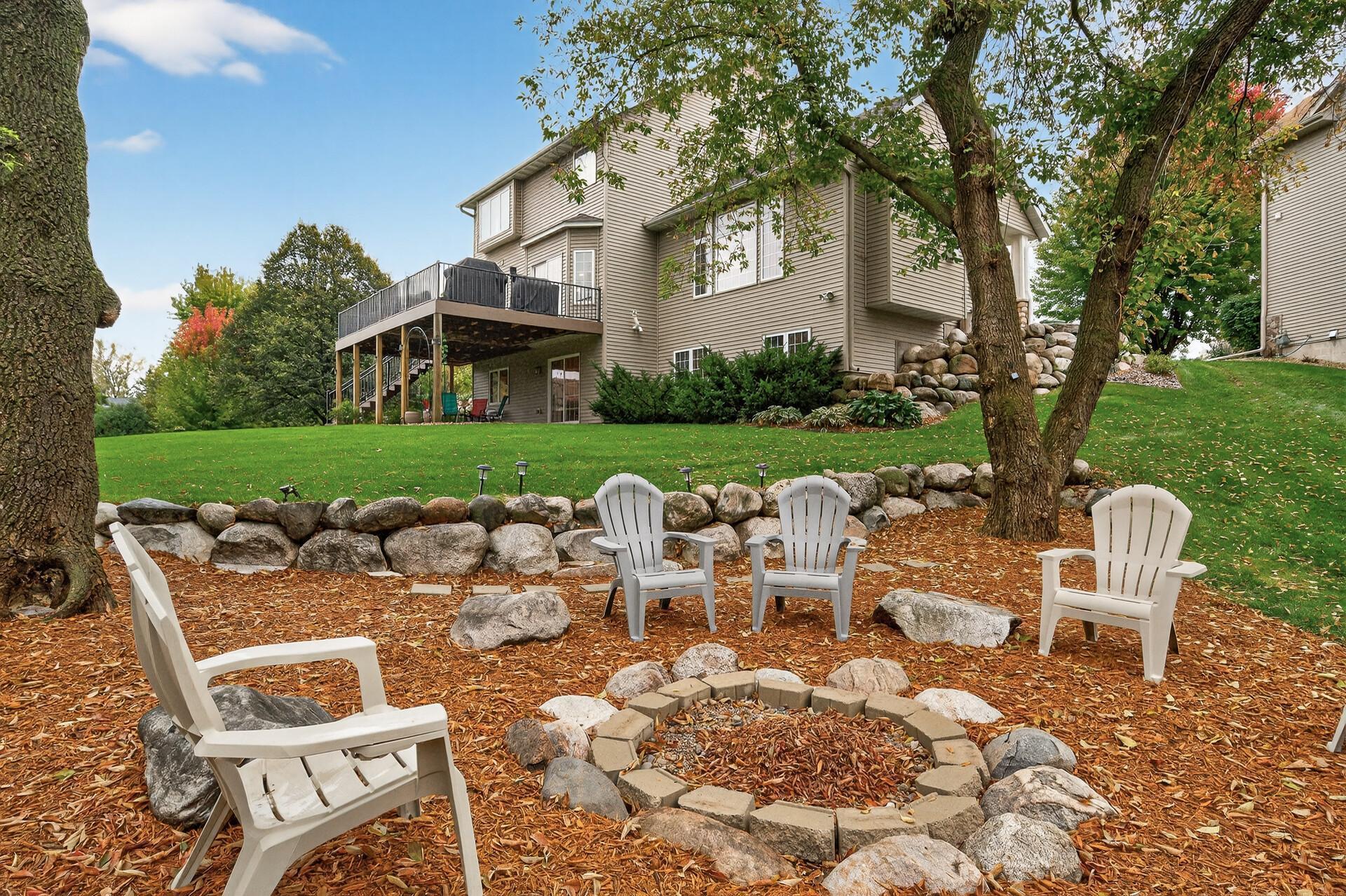 4725 138th Street W Apple Valley MN 55124