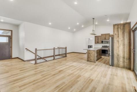 1153 45th Avenue S Moorhead MN 56560