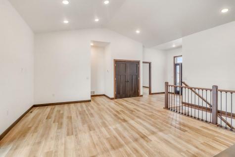 1153 45th Avenue S Moorhead MN 56560