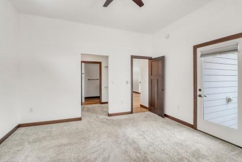 1153 45th Avenue S Moorhead MN 56560
