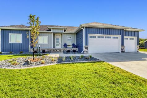 6910 2nd Street NW Moorhead MN 56560