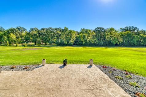 6910 2nd Street NW Moorhead MN 56560