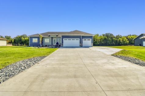 6910 2nd Street NW Moorhead MN 56560