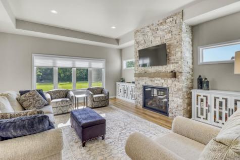 6910 2nd Street NW Moorhead MN 56560