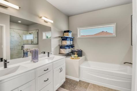 6910 2nd Street NW Moorhead MN 56560