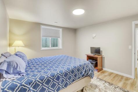 6910 2nd Street NW Moorhead MN 56560