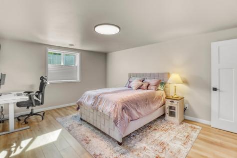 6910 2nd Street NW Moorhead MN 56560