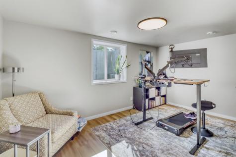 6910 2nd Street NW Moorhead MN 56560