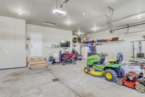 6910 2nd Street NW Moorhead MN 56560