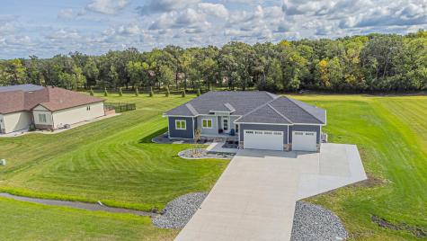 6910 2nd Street NW Moorhead MN 56560