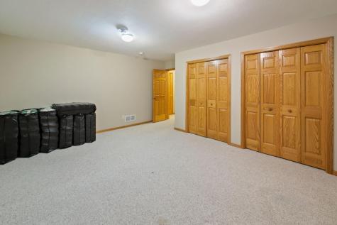 3612 104th Trail N Brooklyn Park MN 55443