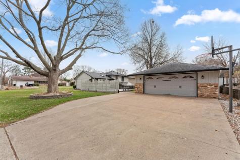 1249 8th Lane Anoka MN 55303