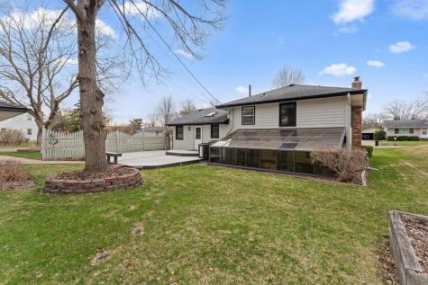 1249 8th Lane Anoka MN 55303