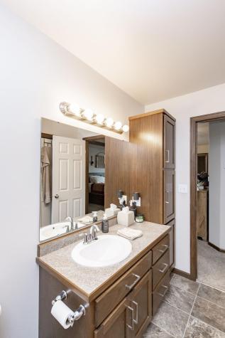5578 59th Street S Fargo ND 58104