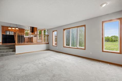 10664 58th Street NE Albertville MN 55301