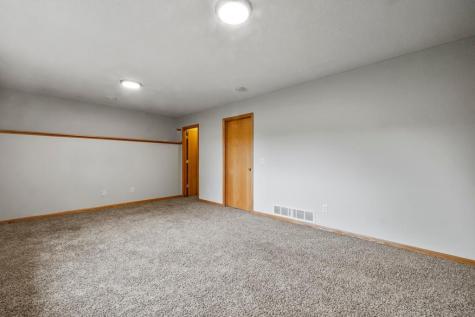 10664 58th Street NE Albertville MN 55301