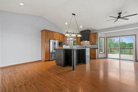 10664 58th Street NE Albertville MN 55301