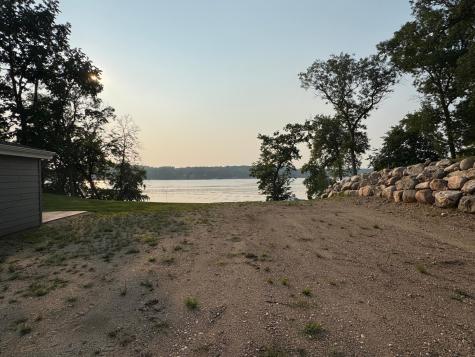 15216 E Munson Drive Detroit Lakes MN 56501