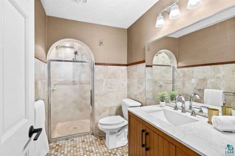 4180 Waters Edge Drive Duluth MN 55803
