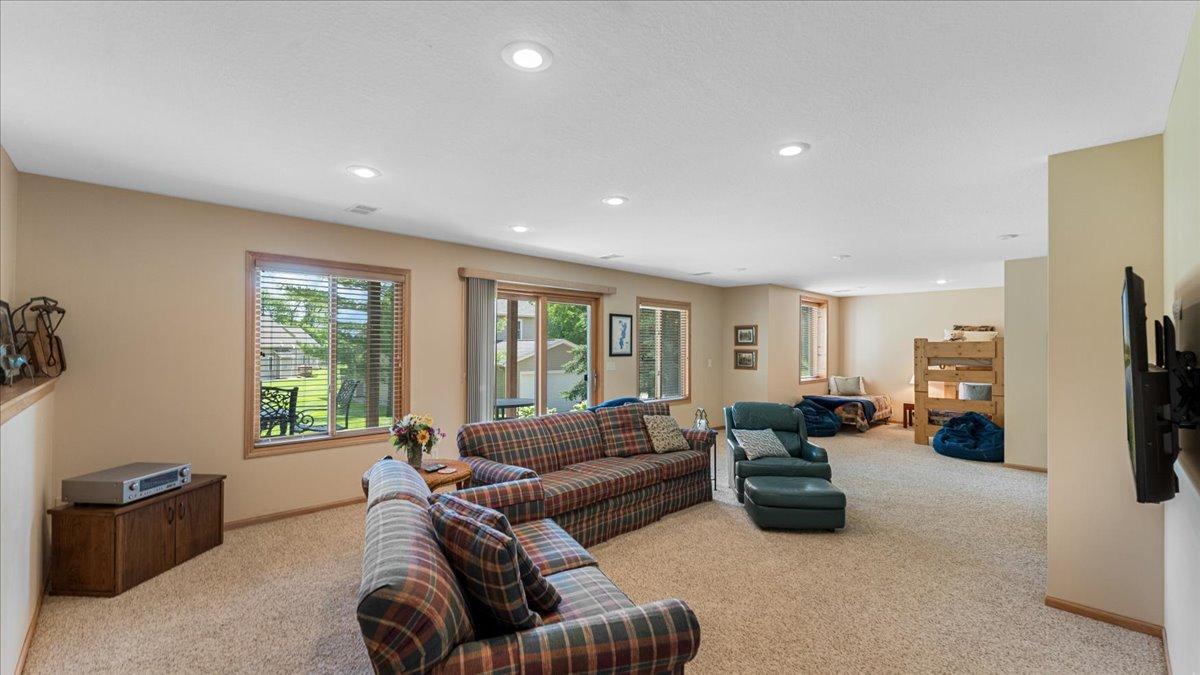 4132 Omaha Lane NW Alexandria MN 56308