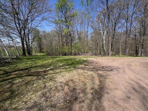 40255 10th Avenue Isle MN 56342