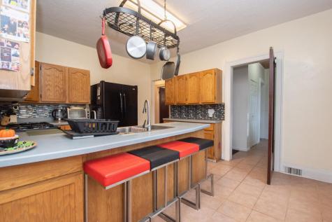 1112 University Drive S Fargo ND 58103