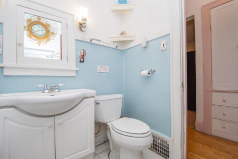 1112 University Drive S Fargo ND 58103