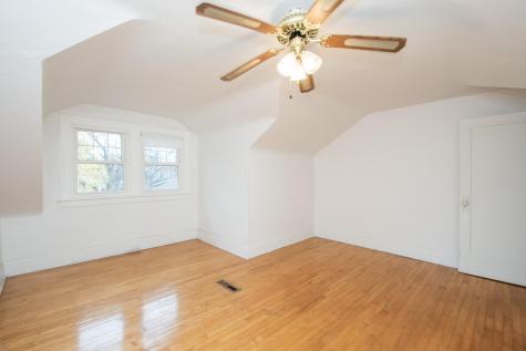 1112 University Drive S Fargo ND 58103