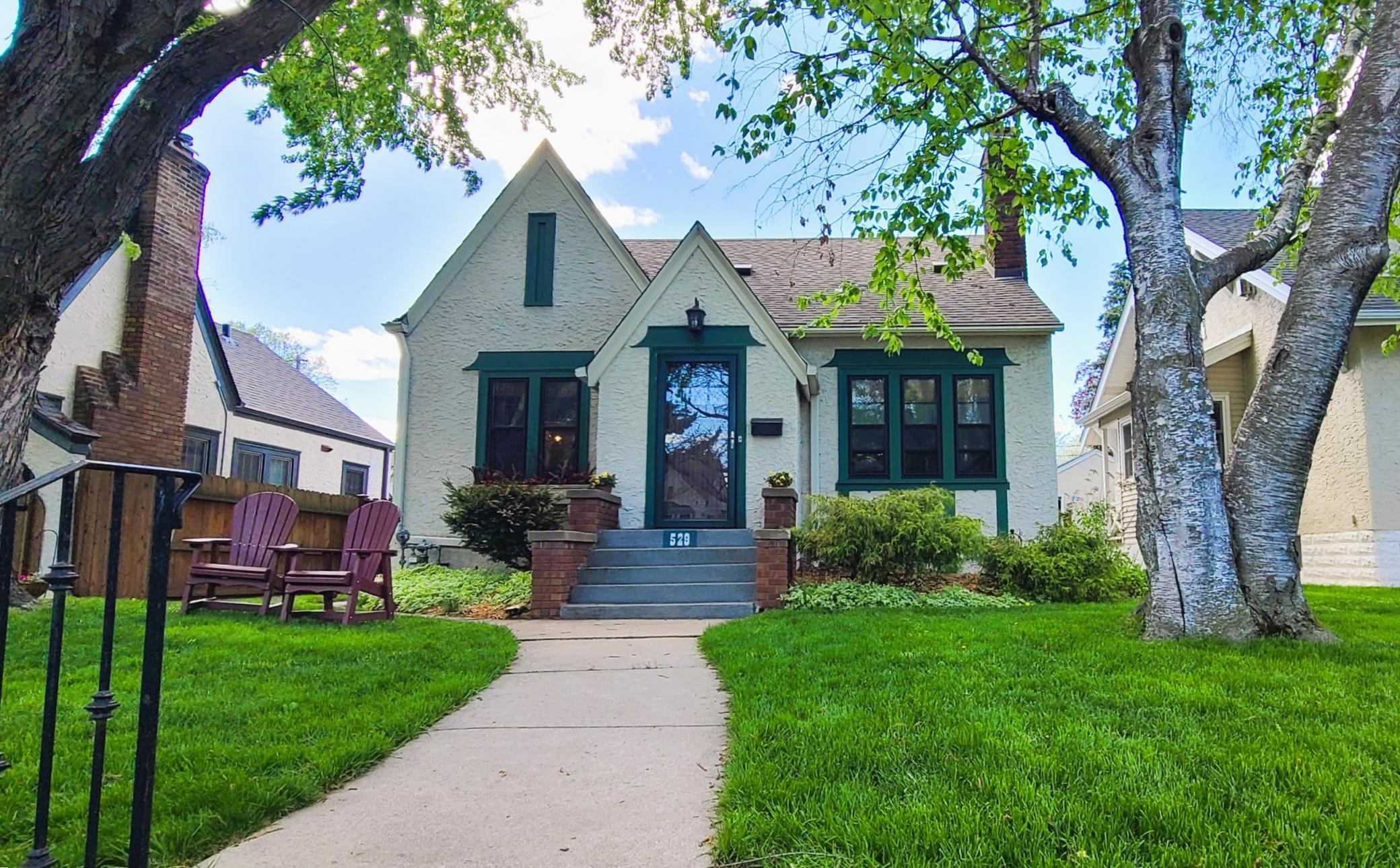 529 Saratoga Street S Saint Paul MN 55116