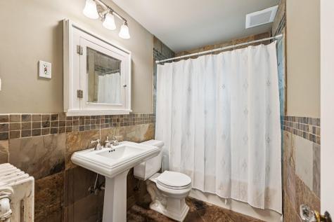529 Saratoga Street S Saint Paul MN 55116