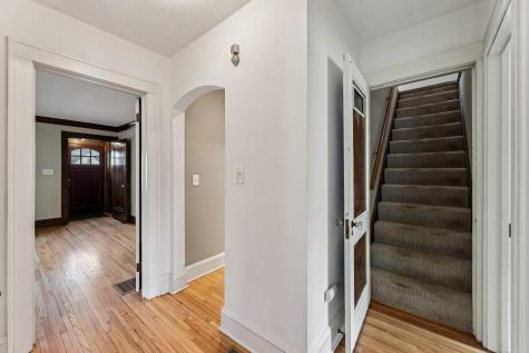 529 Saratoga Street S Saint Paul MN 55116