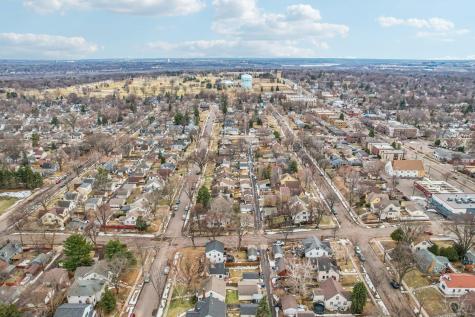 529 Saratoga Street S Saint Paul MN 55116