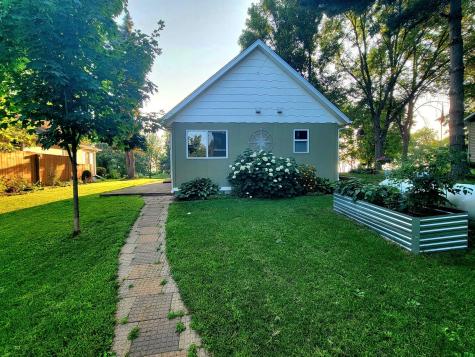 47448 Whistle Road Isle MN 56342