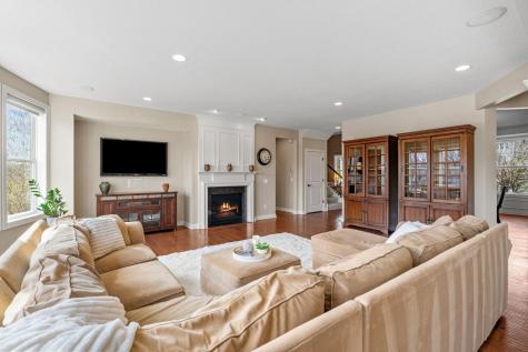 14905 59th Avenue N Plymouth MN 55446