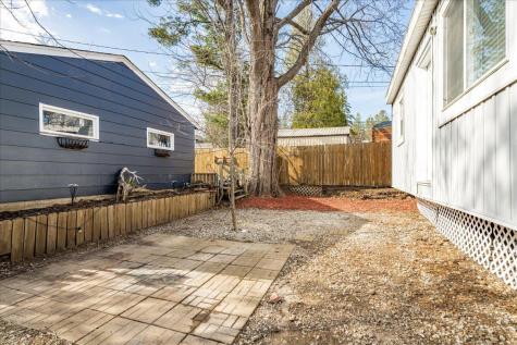 1515 N 9th Avenue E Duluth MN 55805